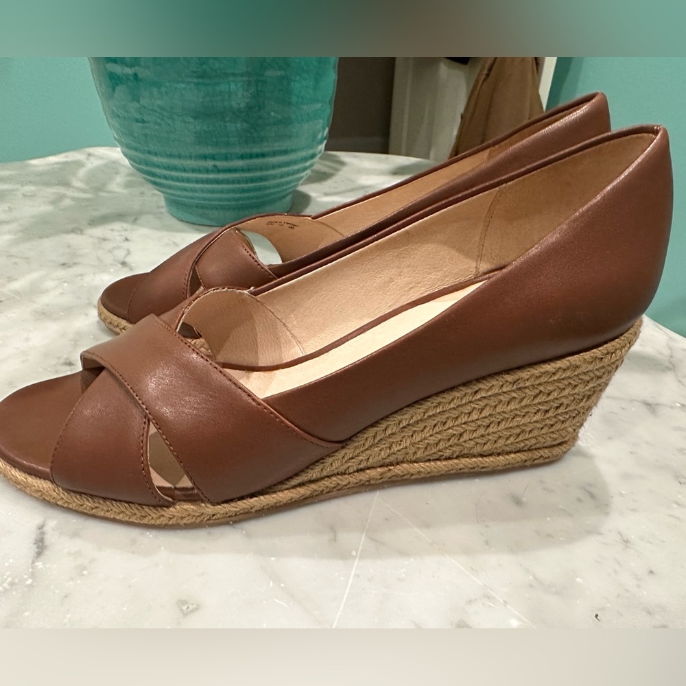 Brown espadrilles